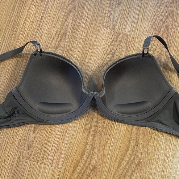 NWOT Calvin Klein Dark Grey Bra - 34D - Picture 6 of 6